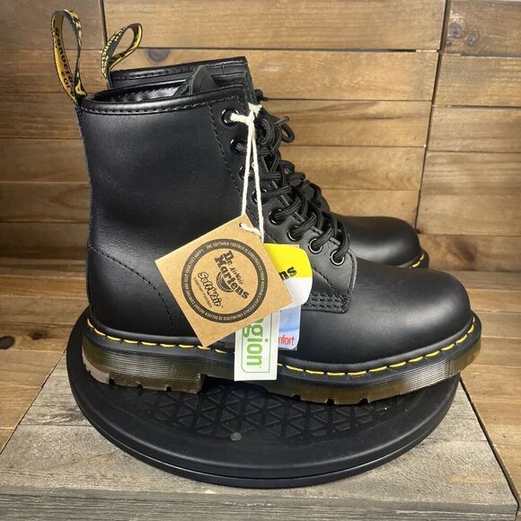 Dr. Marten Womens Size 7 Airwair 1460 W Slip Resistant Service Lace Up Boots NEW